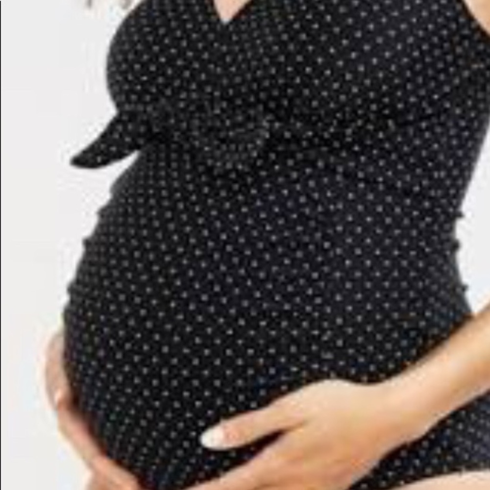 motherhood maternity polkadot swimsuit medium